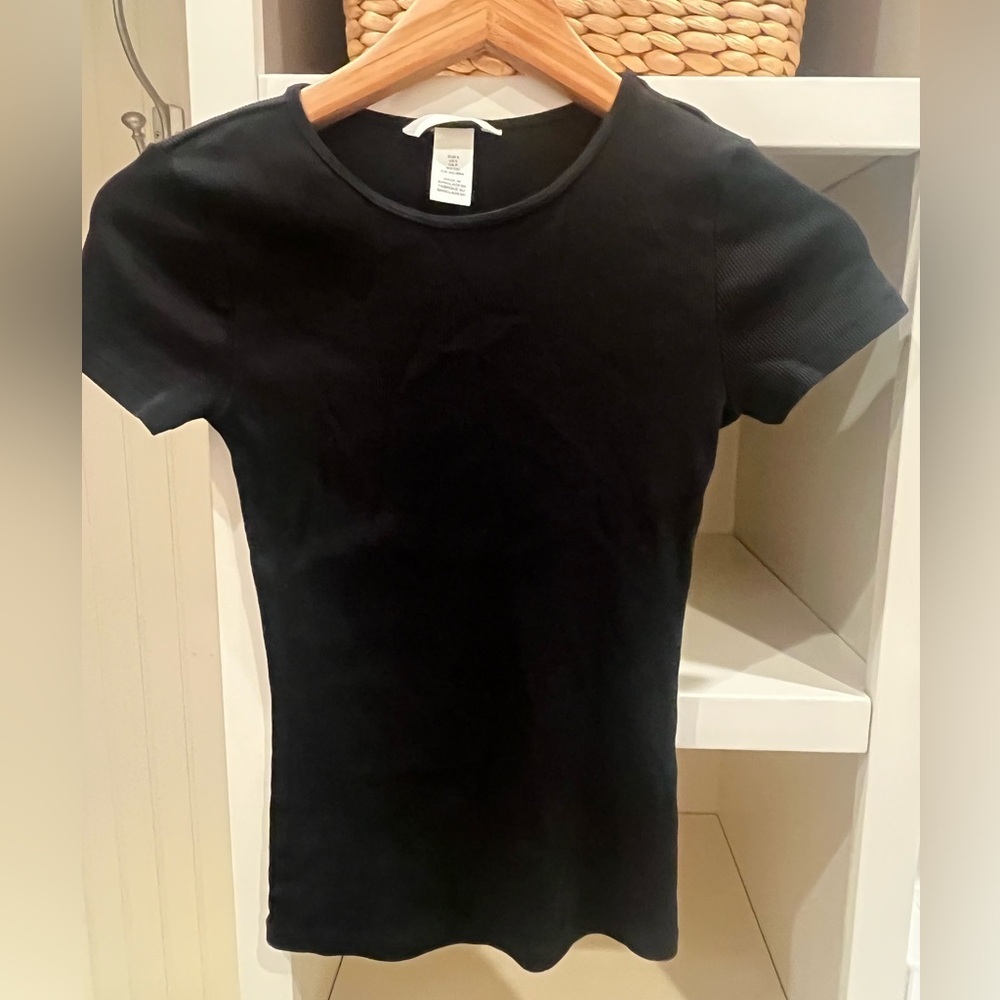 H&M Black Short Sleeve Top‎ size S